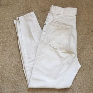 High Rise Vintage White Denim Tapered Ankle Zip Jeans